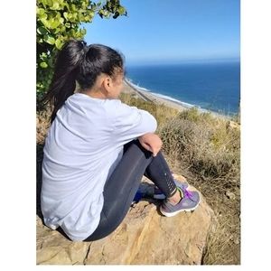 Meet your Posher, Yenglig